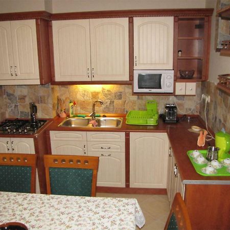 Szegfu Apartman Villa Hajdúszoboszló Екстериор снимка