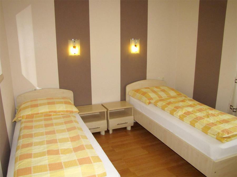 Szegfu Apartman Villa Hajdúszoboszló Екстериор снимка