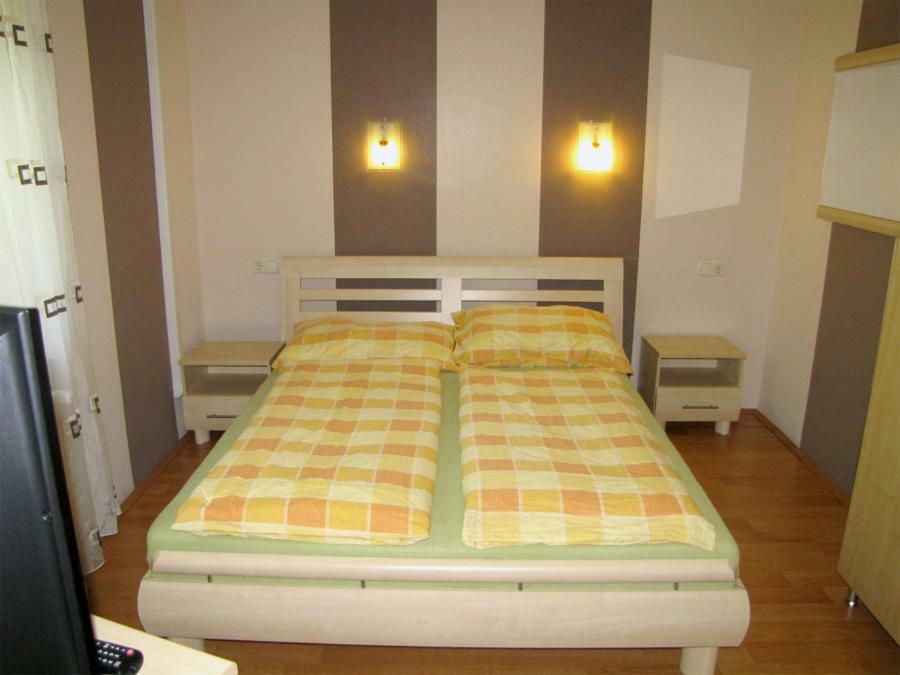 Szegfu Apartman Villa Hajdúszoboszló Екстериор снимка