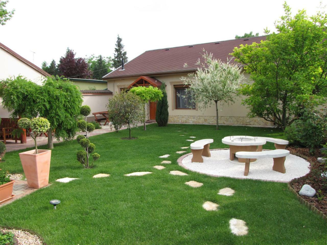 Szegfu Apartman Villa Hajdúszoboszló Екстериор снимка
